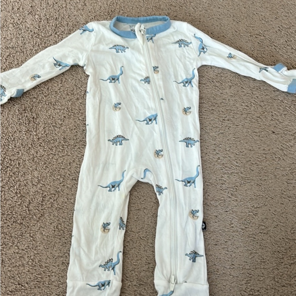Kyte BABY Blue Dinosaur Print Footie euc